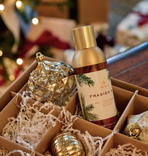 Load image into Gallery viewer, Thymes Frasier Fir Home Fragrance Mist 3oz